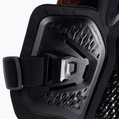 Cyklistický chránič Fox RACEFRAME IMPACT SOFT BACK GUARD D3O black 26562