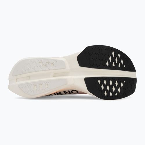 Dámské běžecké boty On Cloudboom Strike white/black
