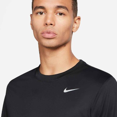 Pánské tréninkové tričko Longsleeve Nike Dri-FIT Legend black/matte silver