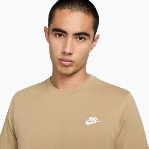 Pánské tričko Nike Sportswear Club parachute beige