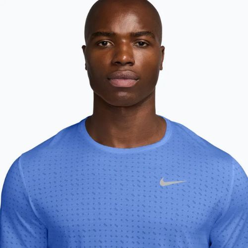 Pánské běžecké tričko Nike Miler Breathe royal pulse