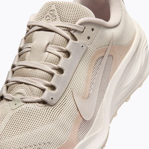 Dámské běžecké boty Nike ACG Pegasus Trail cream ii/light orewood brown/cream ii
