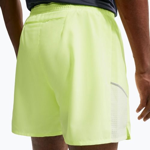 Pánské běžecké šortky Nike Miler Dri-Fit 2in1 5" volt ice/barely volt