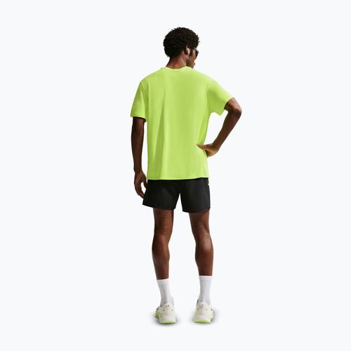 Pánské běžecké tričko Nike Miler Dri-Fit UV volt ice