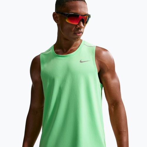 Pánské běžecké tričko Nike Miler illusion green