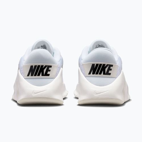 Dámské tréninkové boty Nike Flex Train white/sail/phantom/ metallic silver