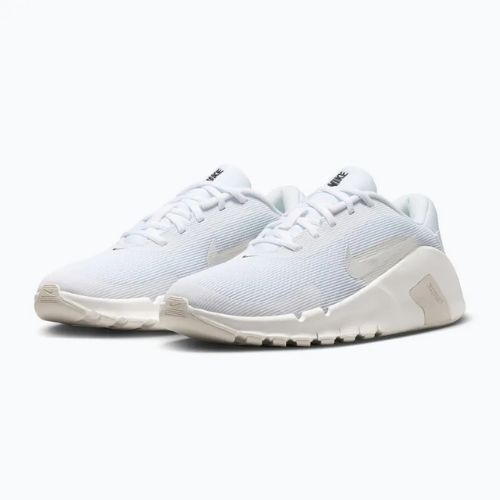 Dámské tréninkové boty Nike Flex Train white/sail/phantom/ metallic silver
