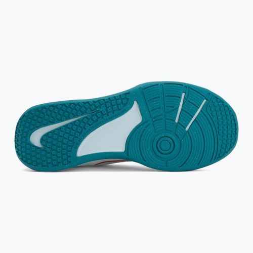 Boty Nike Omni Multi-Court off white/energy/glacier blue