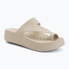 Dámské žabky Crocs Getaway Platform Toe Loop sandstone