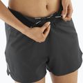 Dámské běžecké šortky Salomon SHAKEout Core 4" deep black 3