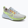 Pánské běžecké boty Nike Pegasus Trail 4 Light Iron Ore/Volt/Cobblestone
