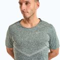 Pánské běžecké tričko Nike Dri-Fit Rise 365 vintage green/heather 3