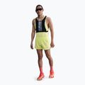 Pánské běžecké šortky Nike Fast Dri-Fit Brief Lined 3" light lemon twist/black 2
