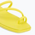 Dámské nazouváky Crocs Miami Toe Loop Sandal citrus 7
