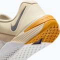 Pánské vzpěračské boty Nike Metcon 10 light khaki/gold leaf/iron grey 10