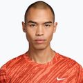 Pánské tenisové tričko Nike Court Dri-Fit Victory Print turf orange/white 3