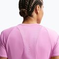 Dámské běžecké tričko Nike Swift Dri-Fit light magenta 6