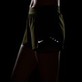 Dámské běžecké šortky Nike Swift Mid-Rise 2in1 Olive Flak/Peat Moss 5
