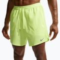 Pánské běžecké šortky Nike Stride Dri-Fit 2in1 7" volt ice 5