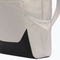 Batoh Nike Brasilia 24 l light bone/black/black 9