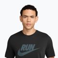 Pánské běžecké tričko Nike Dri-Fit Running black/mineral slate 3