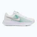 Dámské běžecké boty Nike Run Defy summit white/white/metallic silver 2