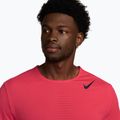 Pánské běžecké tričko Nike AeroSwift fusion red/black 3