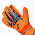Brankářské rukavice Reusch Attrakt Solid shocking orange/blue 4