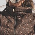 Dámská lyžařská bunda Nikkie Newport Logo camel 8