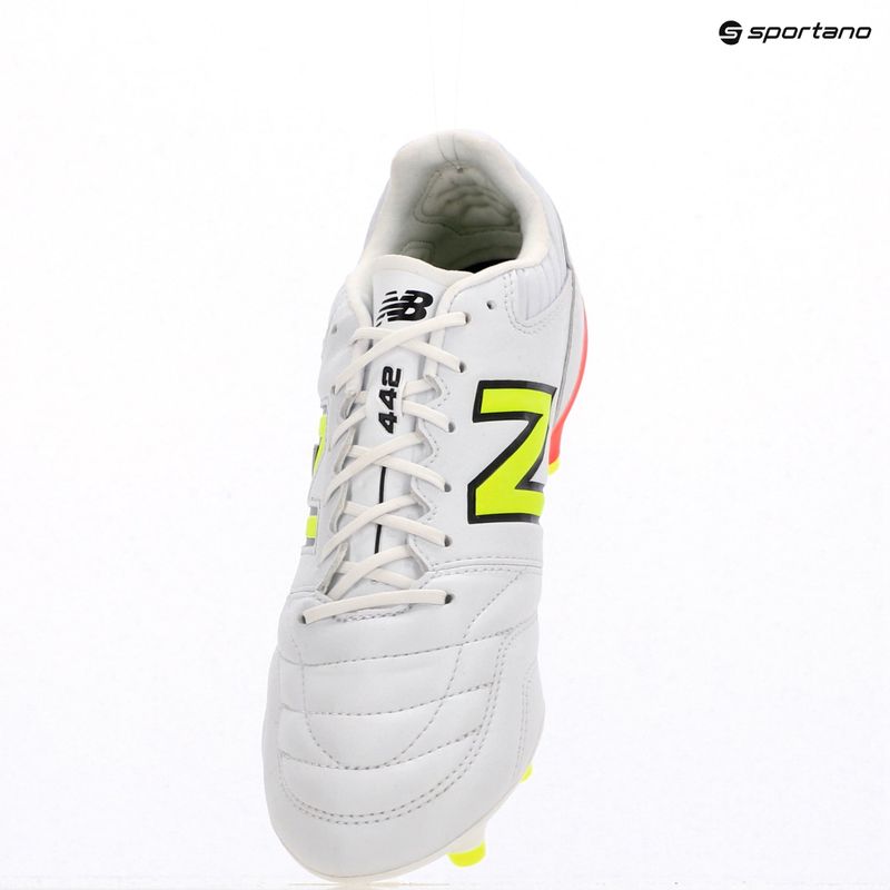 Pánské kopačky New Balance 442 Pro V2 FG white 9
