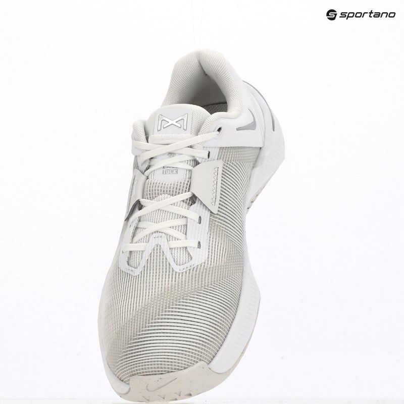Dámská tréninková obuv Nike Metcon 10 white/platinum tint/metallic silver 9