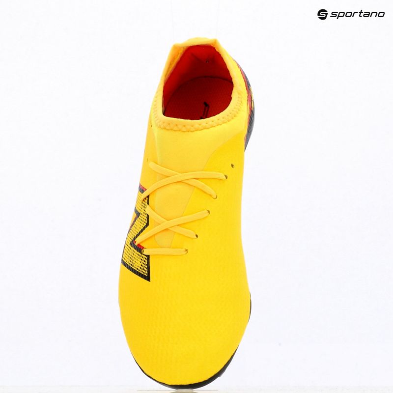Dětské kopačky New Balance Furon Team V8 FG punch yellow/black 100/fire cracker 9