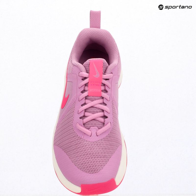 Dámské tréninkové boty Nike MC Trainer 3 light magenta/sail/hyper pink 9
