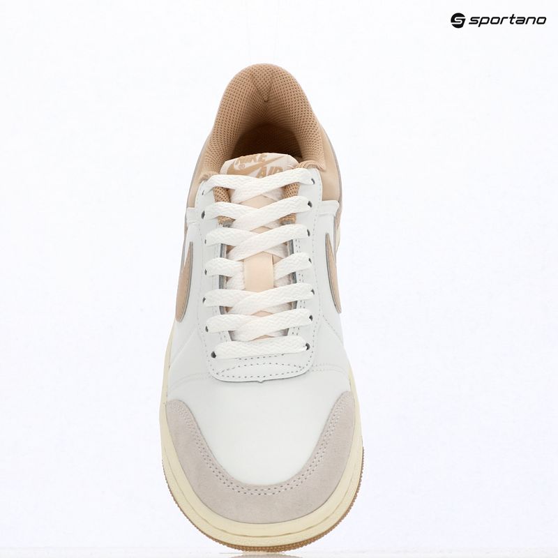 Buty damskie Nike Jordan Air Skyline Low summit white/sail/legend md brown 9