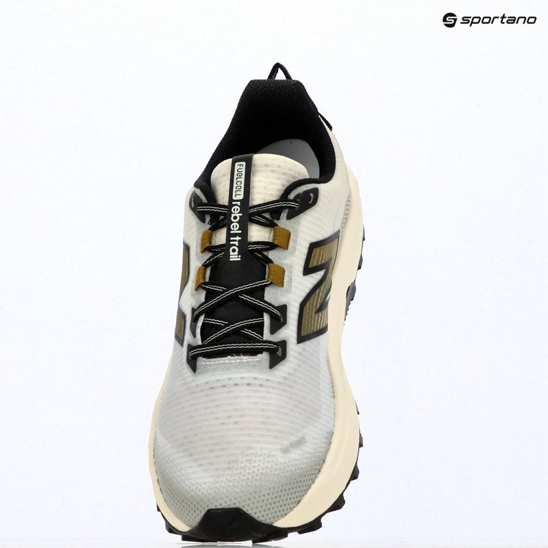 Pánské běžecké boty New Balance Rebel Trail V1 angora/black 10