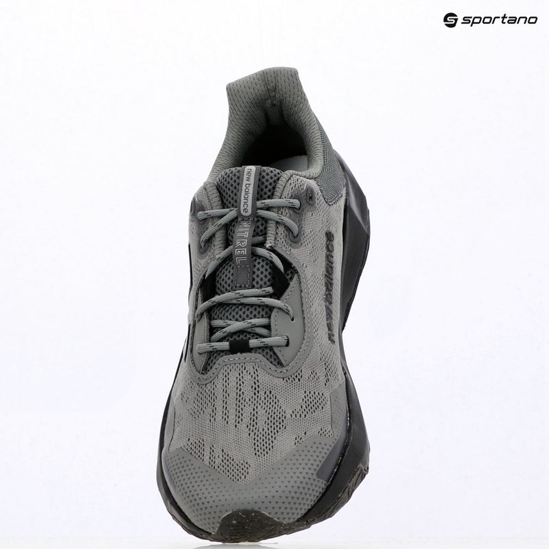 Pánské běžecké boty New Balance Dynasoft Nitrel V6 black/dark night/neo flame 14