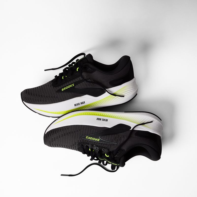 Pánské běžecké boty Brooks Revel Max ebony/black/nightlife 8