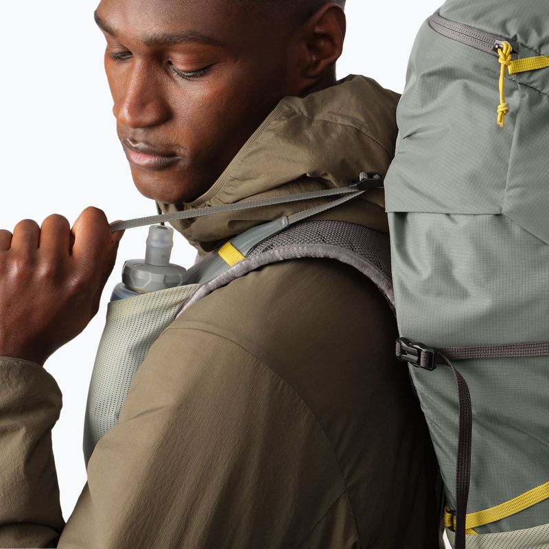 Pánský turistický batoh Salomon Aerotrek 40 l S-M sedona sage/seagrass/nine iron 8