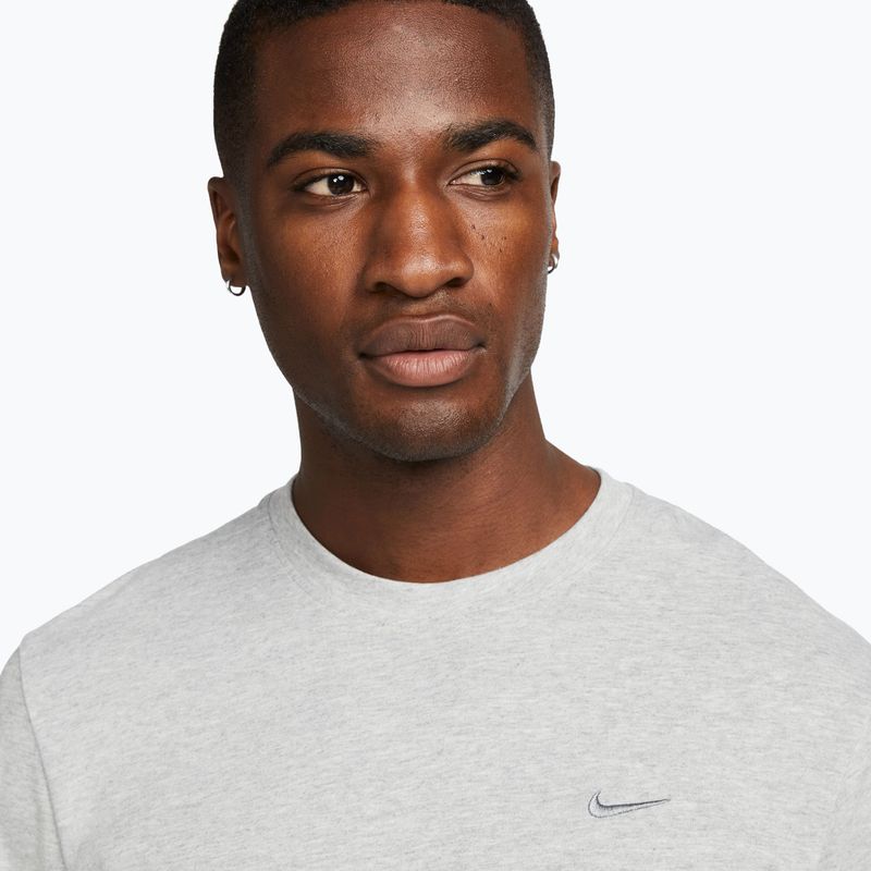Pánské tréninkové tričko Nike Dri-Fit Primary SS dark grey heather/heather/smoke grey 4