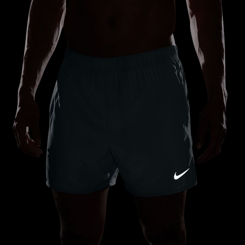 Pánské šortky Nike Dri-Fit Challenger 5" 2in1 smoke grey/dark smoke grey 10