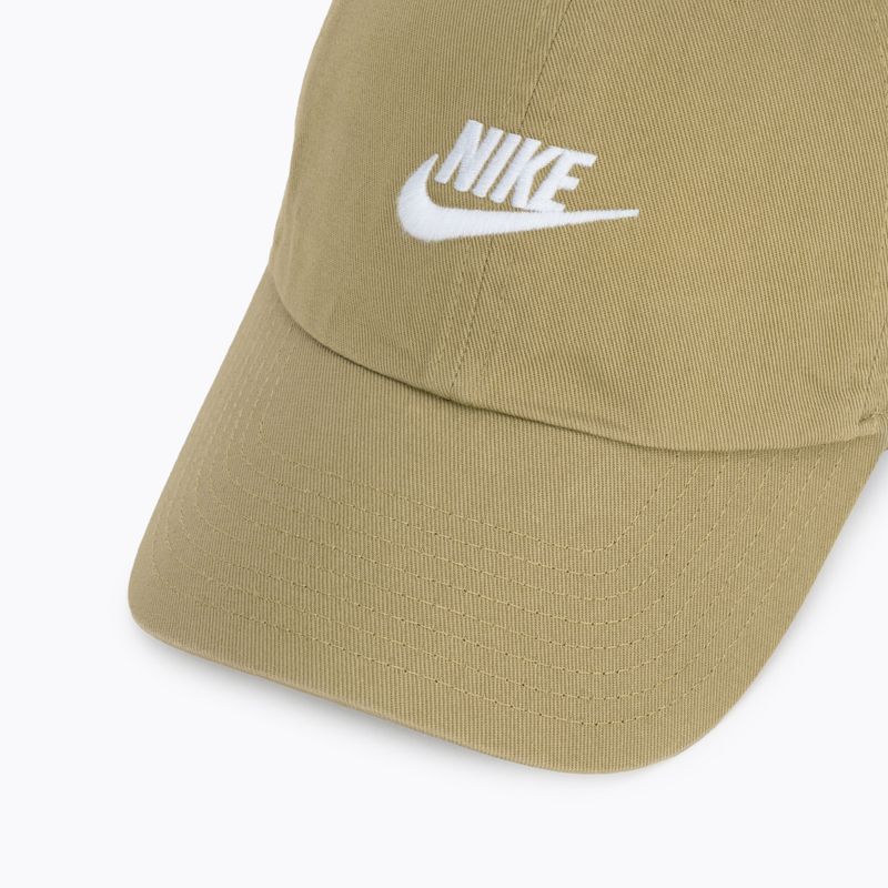 Kšiltovka Nike Club Unstructured Futura Wash parachute beige/white 3