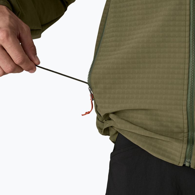 Pánská softshellová bunda Patagonia R1 TechFace Hoody basin green 10