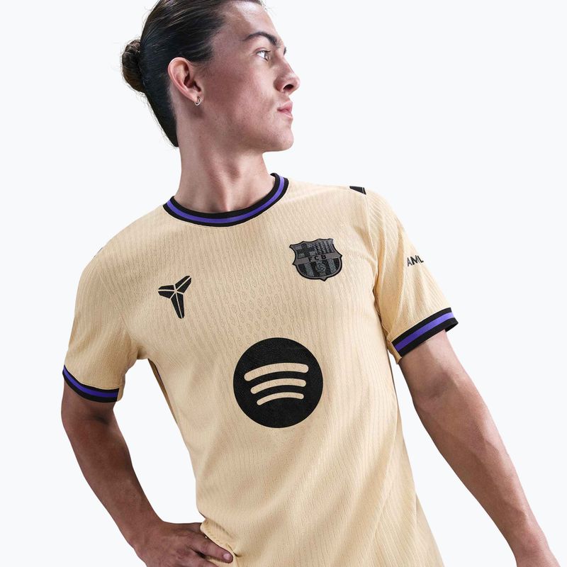 Pánský fotbalový dres Nike FC Barcelona 2025/26 Match Away team gold/team gold/persian violet/black 4