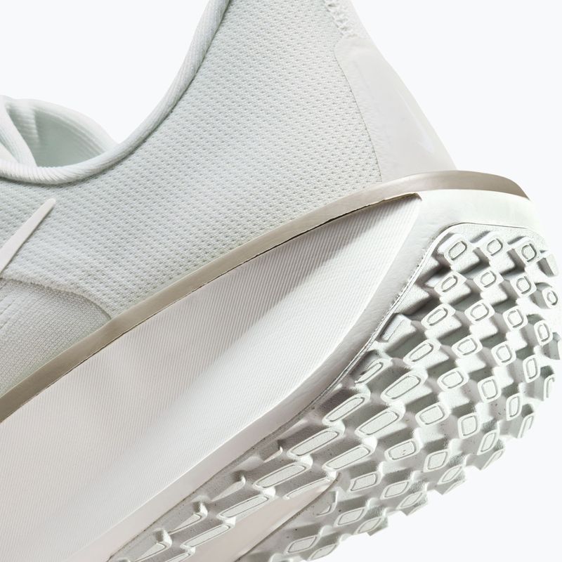 Pánské běžecké boty Nike Quest 6 spruce aura/spruce fog/summit white 9