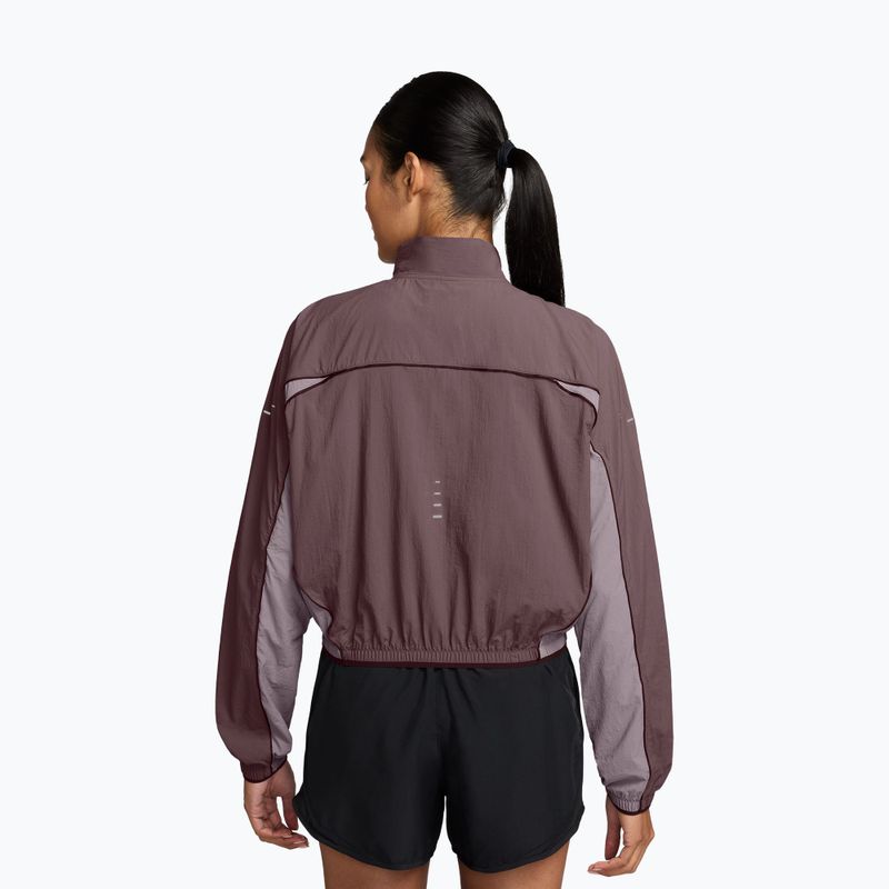 Dámská běžecká bunda Nike Swift UV Repel tattoo/light violet ore 2
