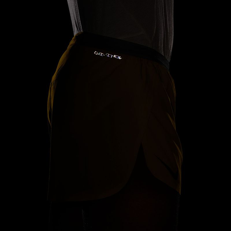 Pánské běžecké šortky Nike AeroSwift Dri-Fit ADV 4" laser orange/black 5