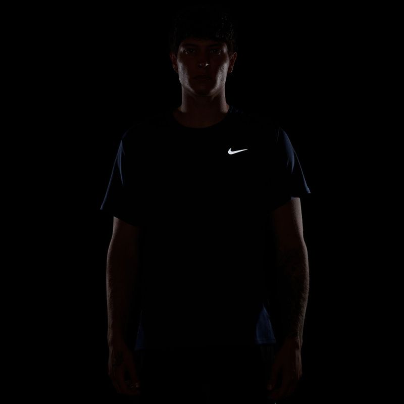 Pánské běžecké tričko Nike Miler Dri-Fit UV midnight navy 7