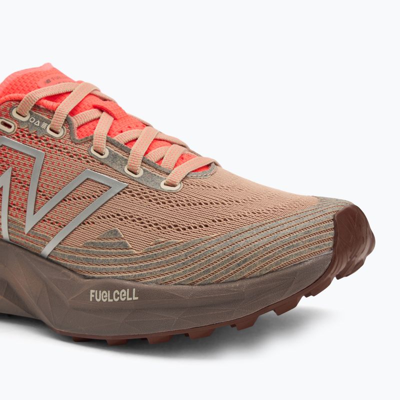 Dámské běžecké boty New Balance FuelCell Venym urgent red 7