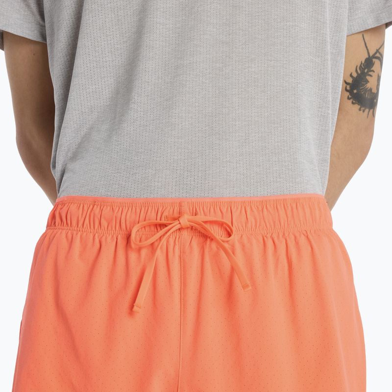 Pánské šortky New Balance RC Seamless 5" tangerine heat 5