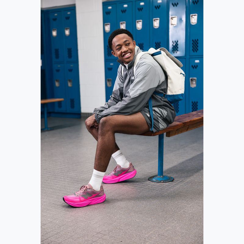 Pánské běžecké boty New Balance FuelCell Rebel V5 pink heat/rosewood 10